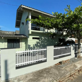 Casa Verde- Mar-Terreo - A/c+650m Praia+WIFI+Suíte